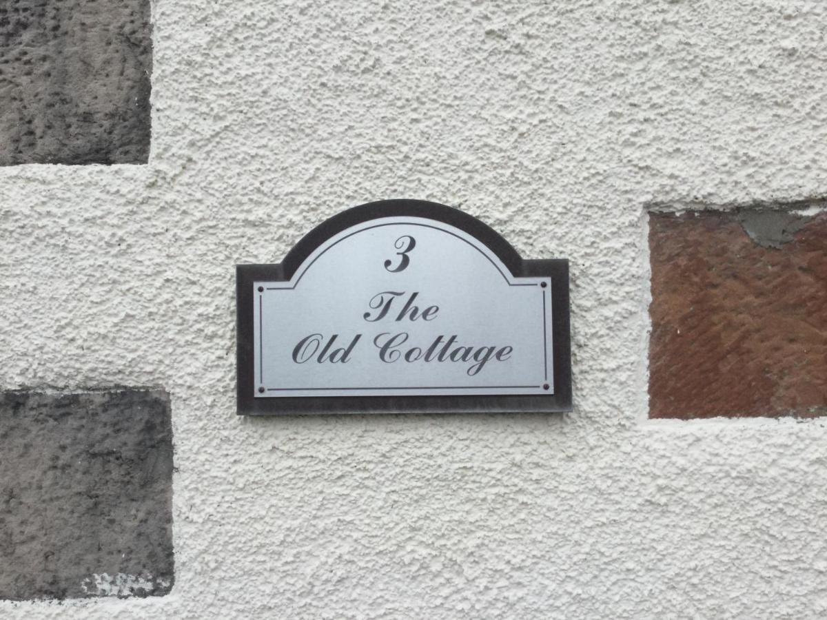Three-Bedroom Old Cottage Open for key-workers Inverness Buitenkant foto
